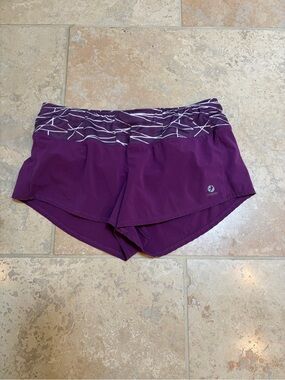 oiselle women’s Deep Purple Athletic Shorts with Patterned Waistband